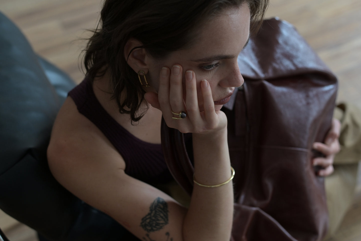 Prsten Éclat Noir - stříbro Ag (925/1000), perla, Moissanit