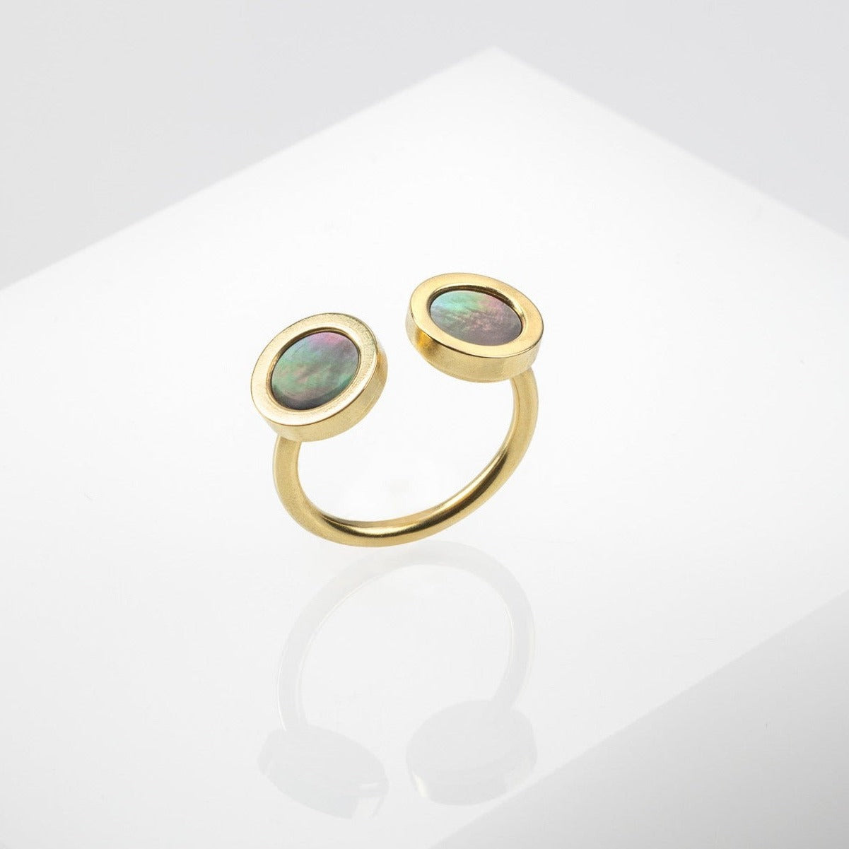 Kyō DOTS ring & Mother of Pearl